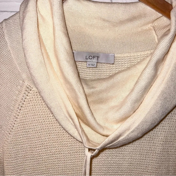 Loft Ivory Cowl Neck Oversized Knit Pullover Sweater, Women’s Size Extra Small - Picture 4 of 7